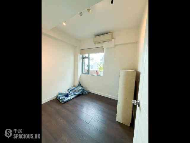 Sai Ying Pun - Kingsfield Tower Block B 09