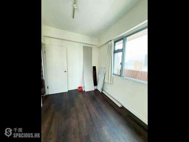 Sai Ying Pun - Kingsfield Tower Block B 08