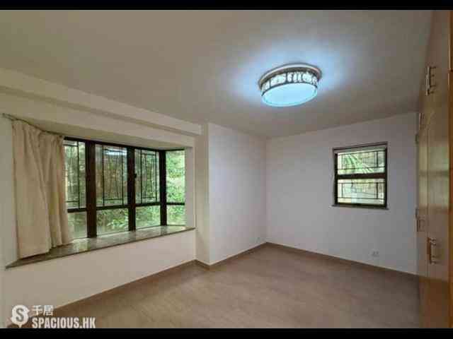 Sai Ying Pun - Ning Yeung Terrace Block B 04
