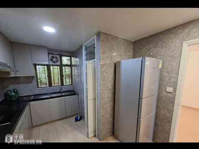 Sai Ying Pun - Ning Yeung Terrace Block B 05
