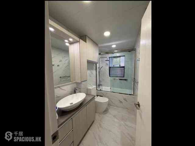 Sai Ying Pun - Ning Yeung Terrace Block B 09