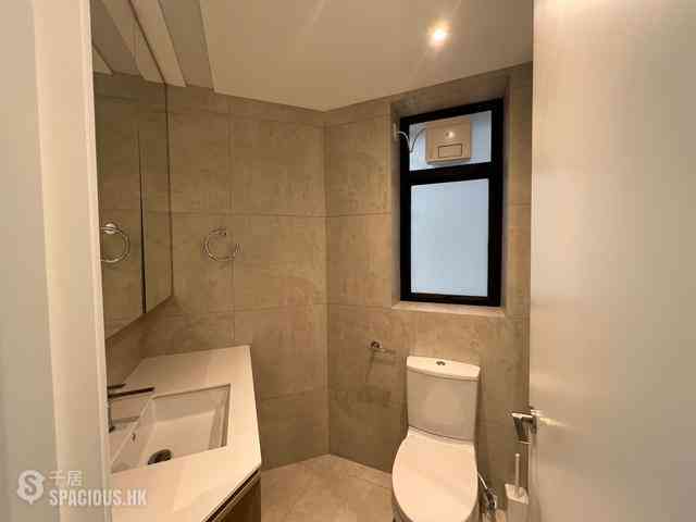 West Kowloon - Sorrento Phase 1 Block 6 10
