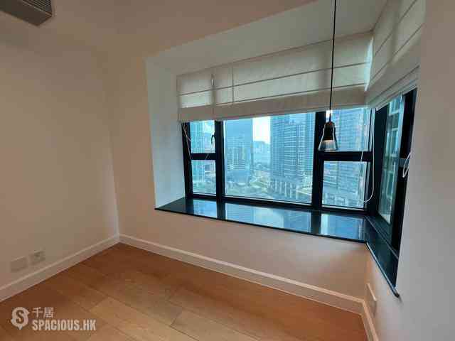 West Kowloon - Sorrento Phase 1 Block 6 11