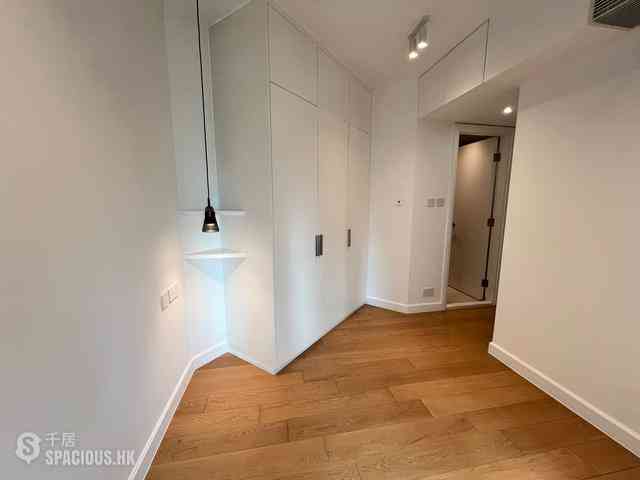 West Kowloon - Sorrento Phase 1 Block 6 13