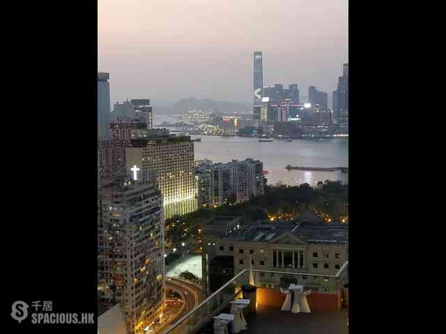 Tai Hang - Warrenwoods 05