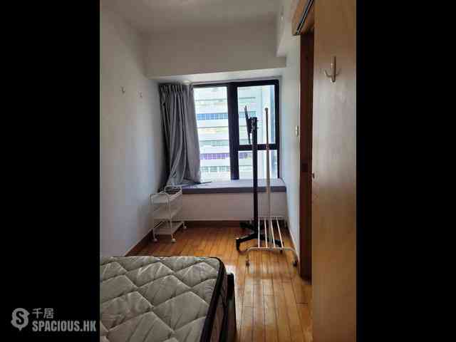 Wan Chai - 112, Johnston Road 04