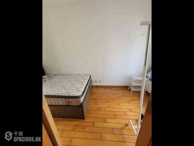 Wan Chai - 112, Johnston Road 05
