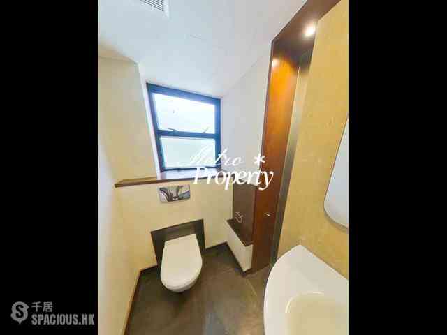 Repulse Bay - The Somerset 11
