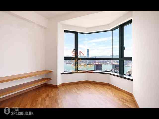 Mid Levels West - 80 Robinson Road 02