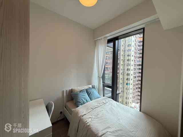 Shek Tong Tsui - The Hilltop 04