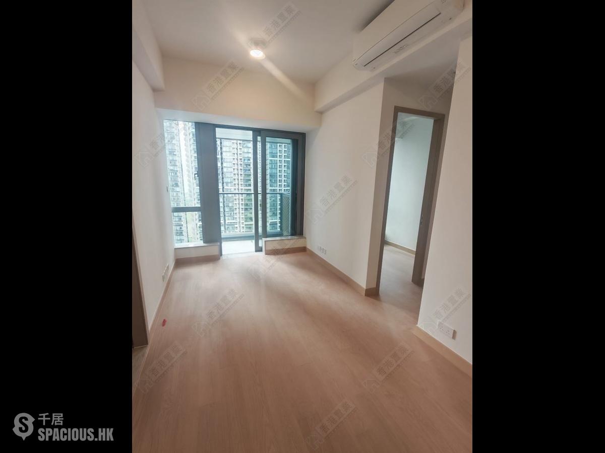 Lohas Park - Lohas Park Phase 12A Seasons Place 01