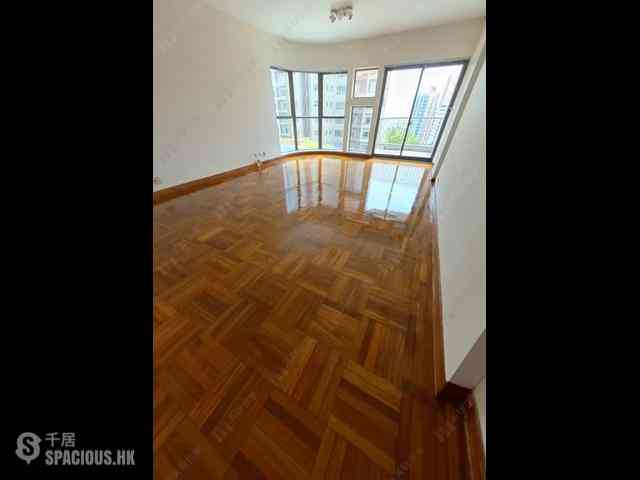 Mid Levels West - Dragonview Court 07