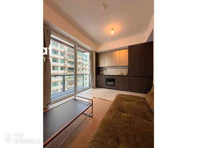 Wan Chai - 33 Kennedy Road 02