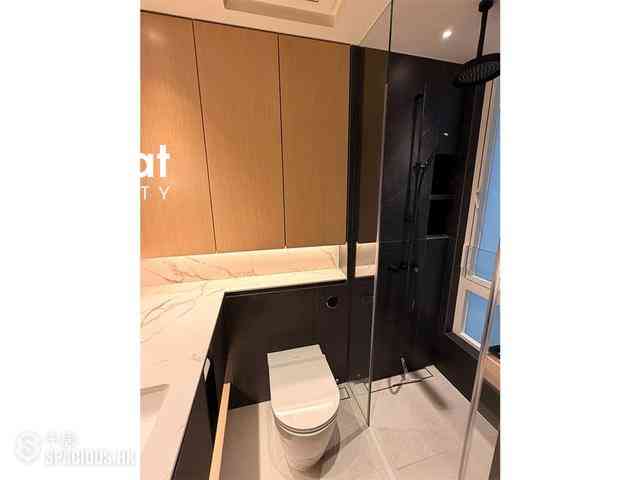 Wan Chai - 33 Kennedy Road 05