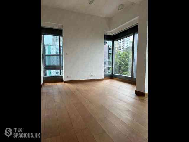 Mid Levels West - University Heights Tower 2 04