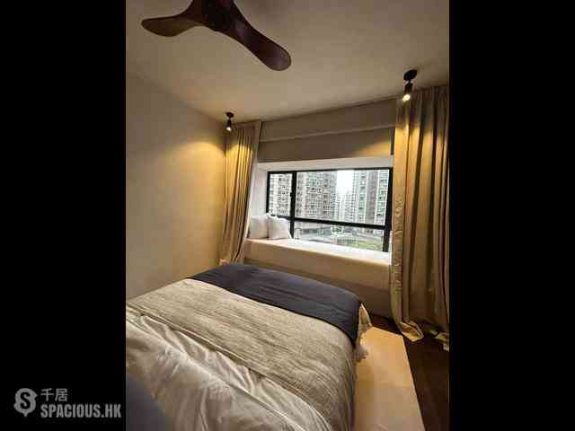 Mid Levels Central - Blessings Garden Phase I 10