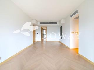 Mid Levels Central - 22A, Kennedy Road 04