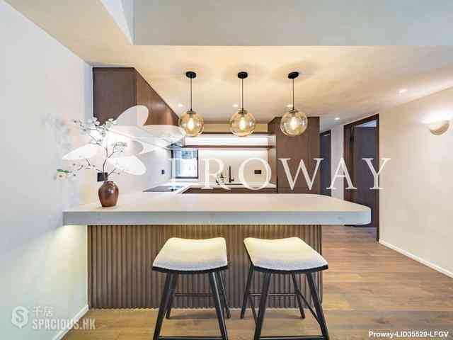 Mid Levels Central - Blessings Garden Phase I 10
