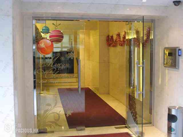 Wan Chai - Suncrest Tower 01