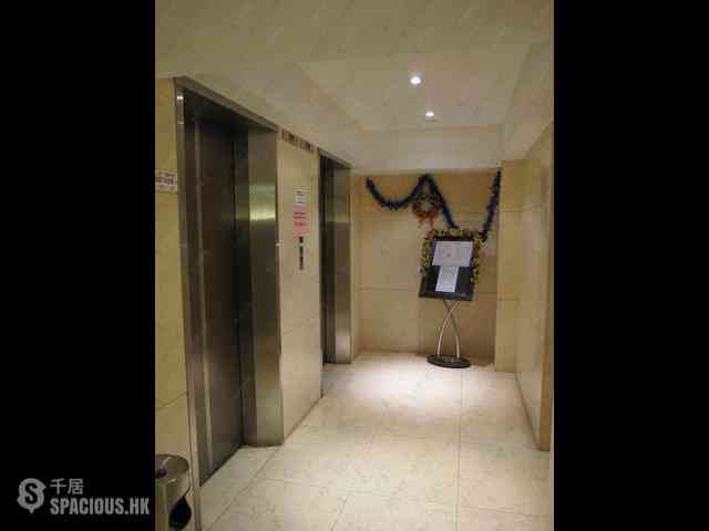 Wan Chai - Suncrest Tower 03