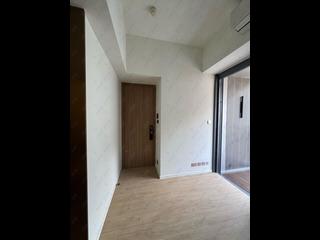 Sai Ying Pun - Des Voeux W Residence 02