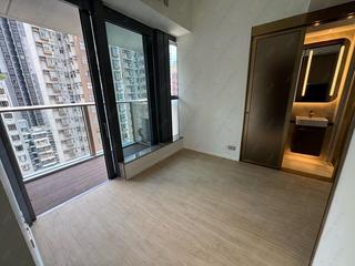 Sai Ying Pun - Des Voeux W Residence 04