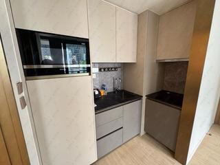 Sai Ying Pun - Des Voeux W Residence 05