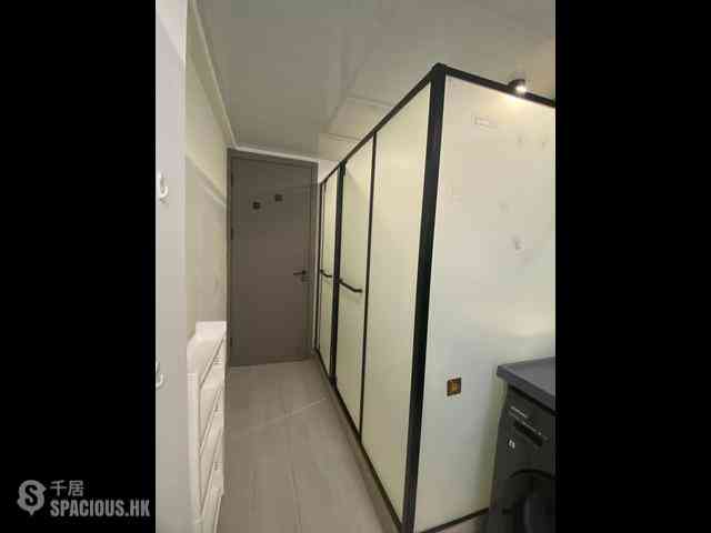 Wan Chai - Golden Jubilee House 03