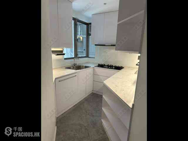 West Kowloon - Sorrento Phase 1 Block 6 03