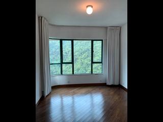 Mid Levels Central - Hillsborough Court 07