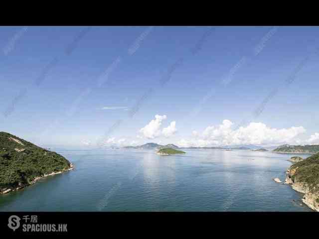 Chung Hom Kok - Coral Villas 02