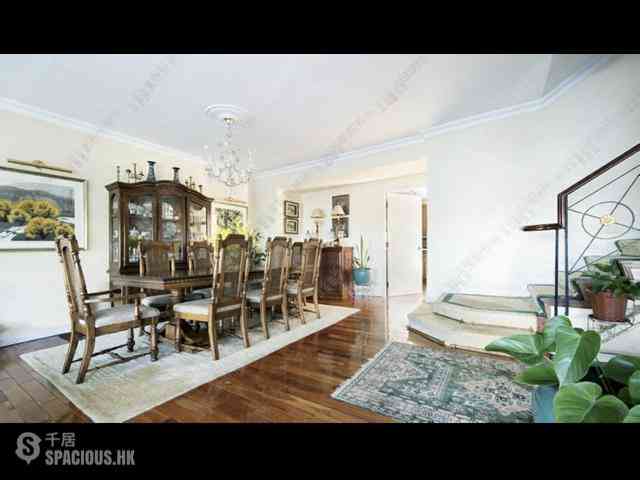 Chung Hom Kok - Coral Villas 06