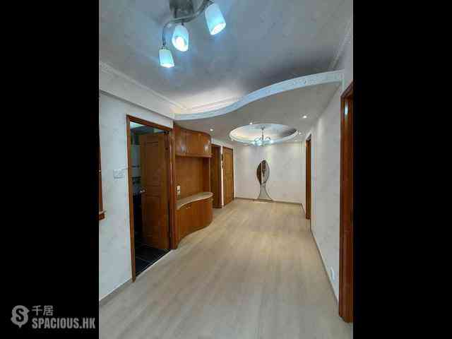Wan Chai - Kam Fook Mansion 02