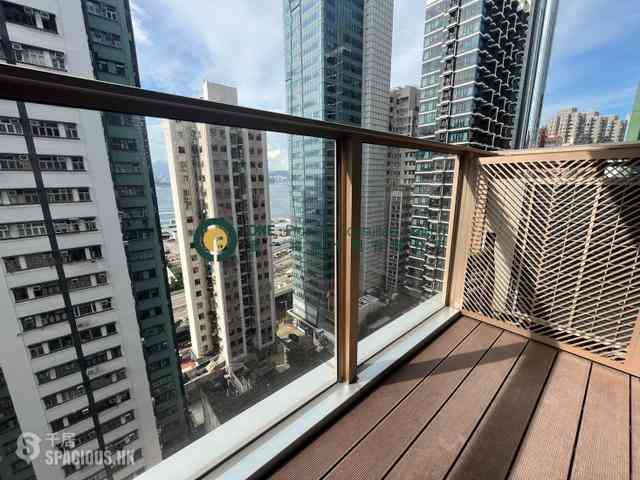 Sai Ying Pun - Des Voeux W Residence 04