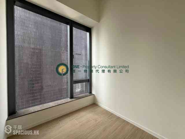Sai Ying Pun - Des Voeux W Residence 07