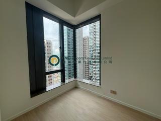 Sai Ying Pun - Des Voeux W Residence 08