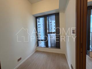 Sai Ying Pun - Des Voeux W Residence 02