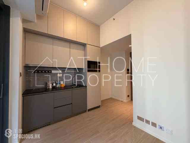 Sai Ying Pun - Des Voeux W Residence 04