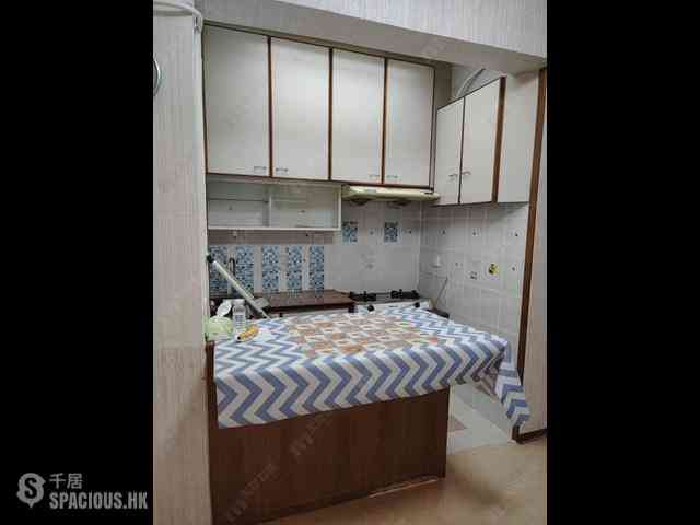 Wan Chai - Hay Wah Building Block A 01