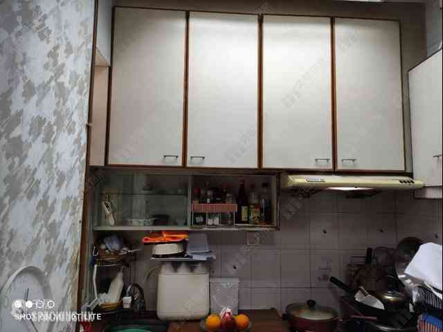 Wan Chai - Hay Wah Building Block A 04