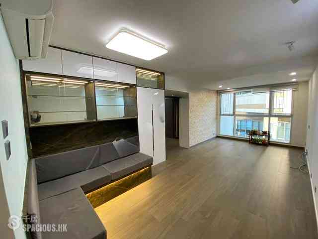 Sai Wan Ho - Lei King Wan Sites C Block 9 Yee Cheung Mansion 02
