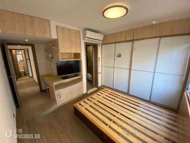 Sai Wan Ho - Lei King Wan Sites C Block 9 Yee Cheung Mansion 06