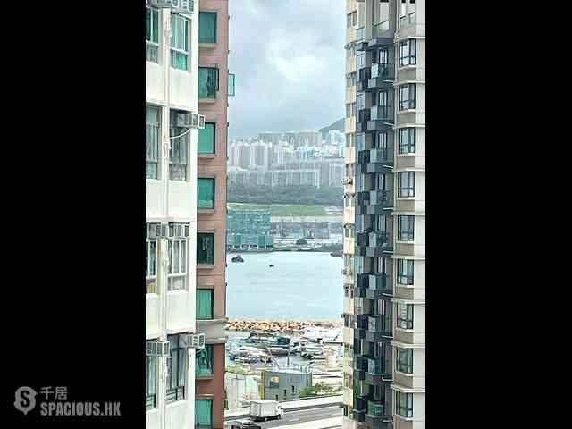 Shau Kei Wan - The Eastborne 03