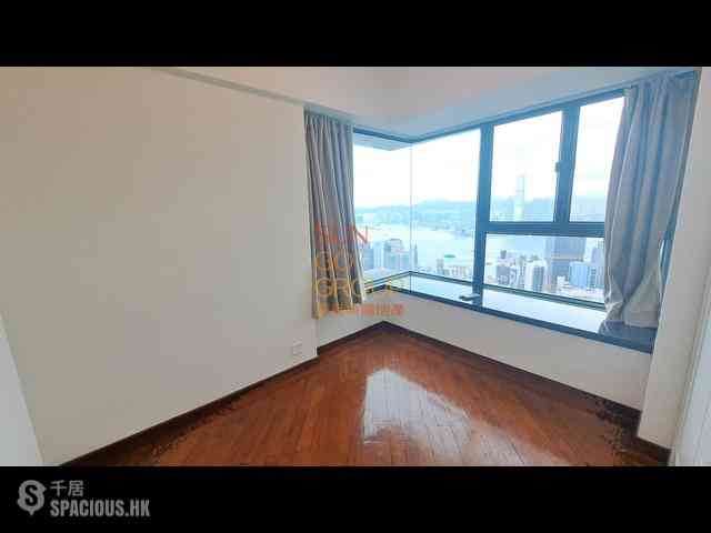 Mid Levels West - 80 Robinson Road 03
