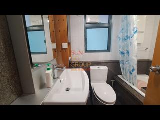 Mid Levels West - 80 Robinson Road 13