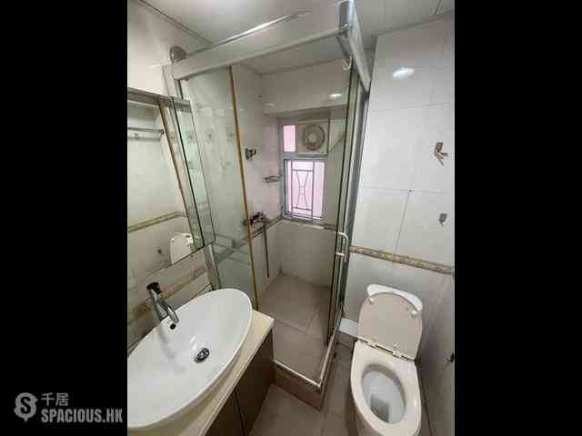 North Point - Hang Ying House 05