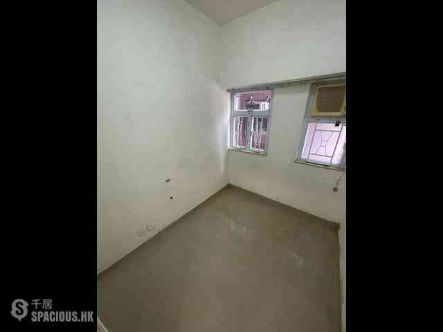 North Point - Hang Ying House 08