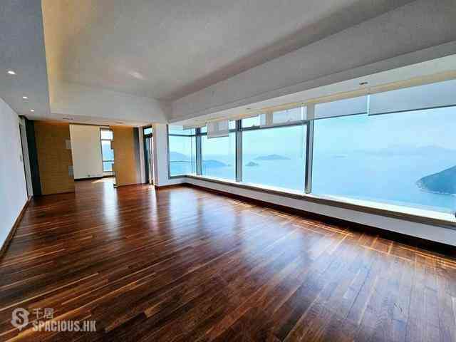 Repulse Bay - Grosvenor Place 02
