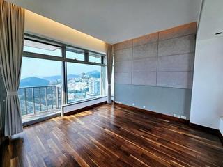 Repulse Bay - Grosvenor Place 03