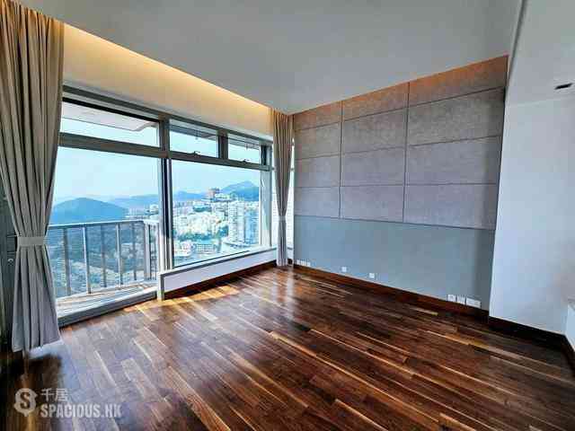Repulse Bay - Grosvenor Place 03